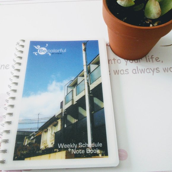 Weekly Schedule Notebook - Picture 1 of 4